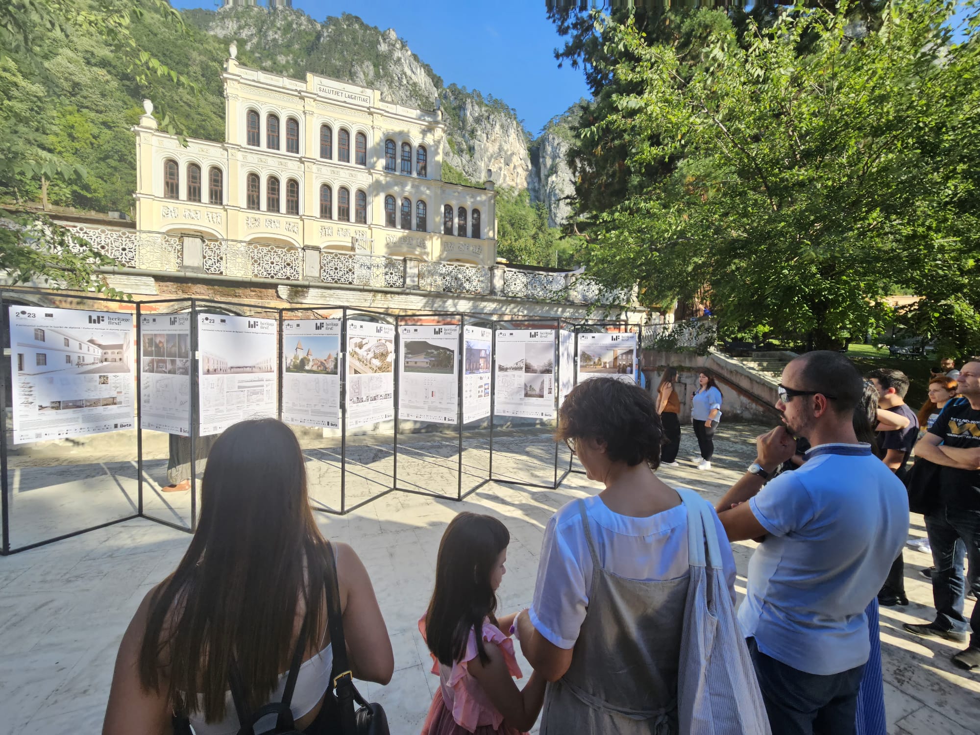 FOTO „Bienala „Heritage First! Cum salvăm Băile Herculane și patrimoniul cultural din România