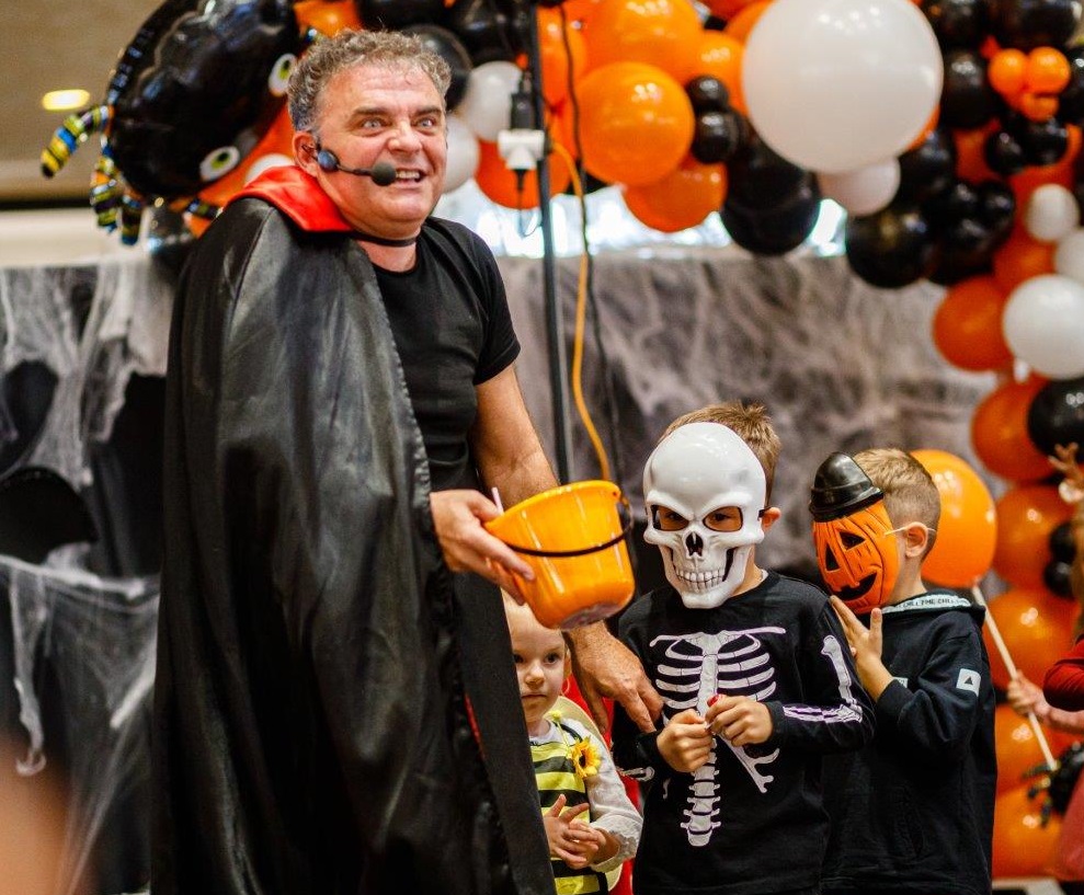 Halloween Kids Party, la Iulius Town: petrecere tematică, parada costumelor, face painting și ateliere de creație