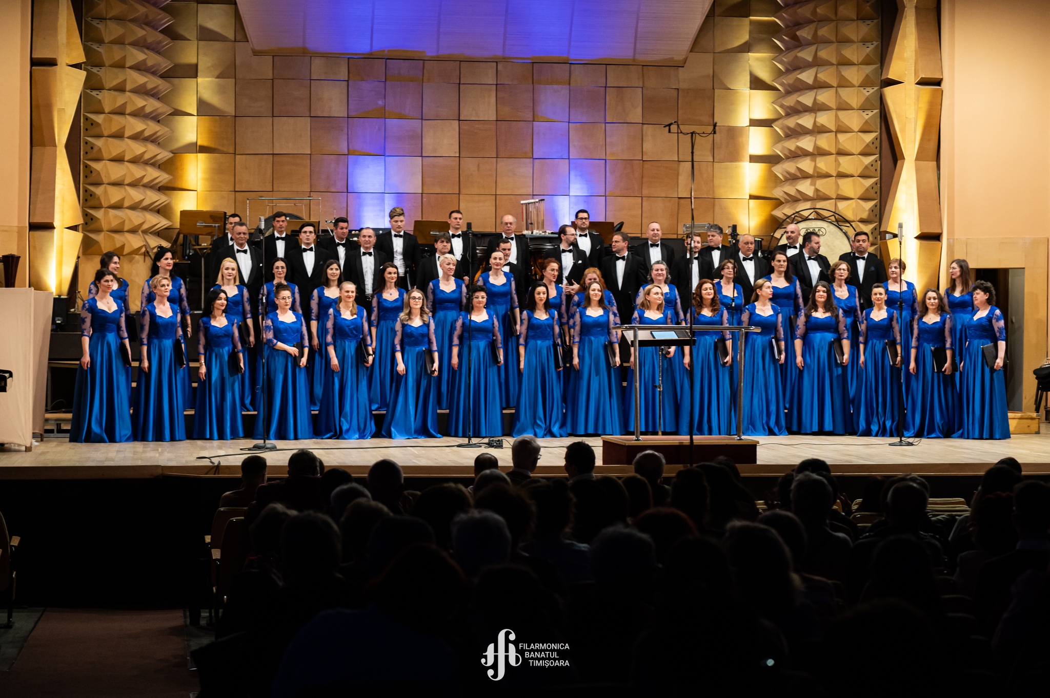 Invitație la un concert de excepție. Corul „Ion Românu” cântă la Domul Romano-Catolic