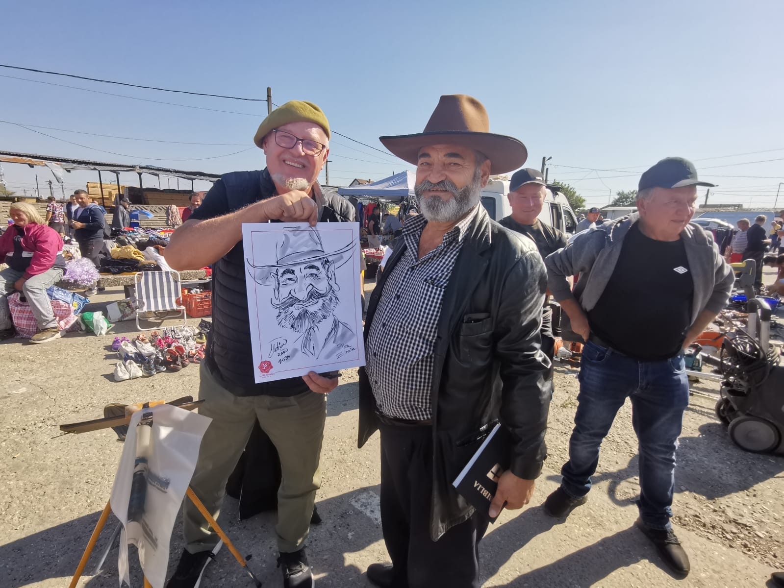 FOTO Tabără de creație în Piața „Ocsko”. Caricaturi, expoziții foto, cinematecă într-o lume pe cale de dispariție